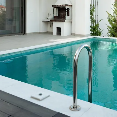 Villa Oasis Pool, 5 Min To Sea